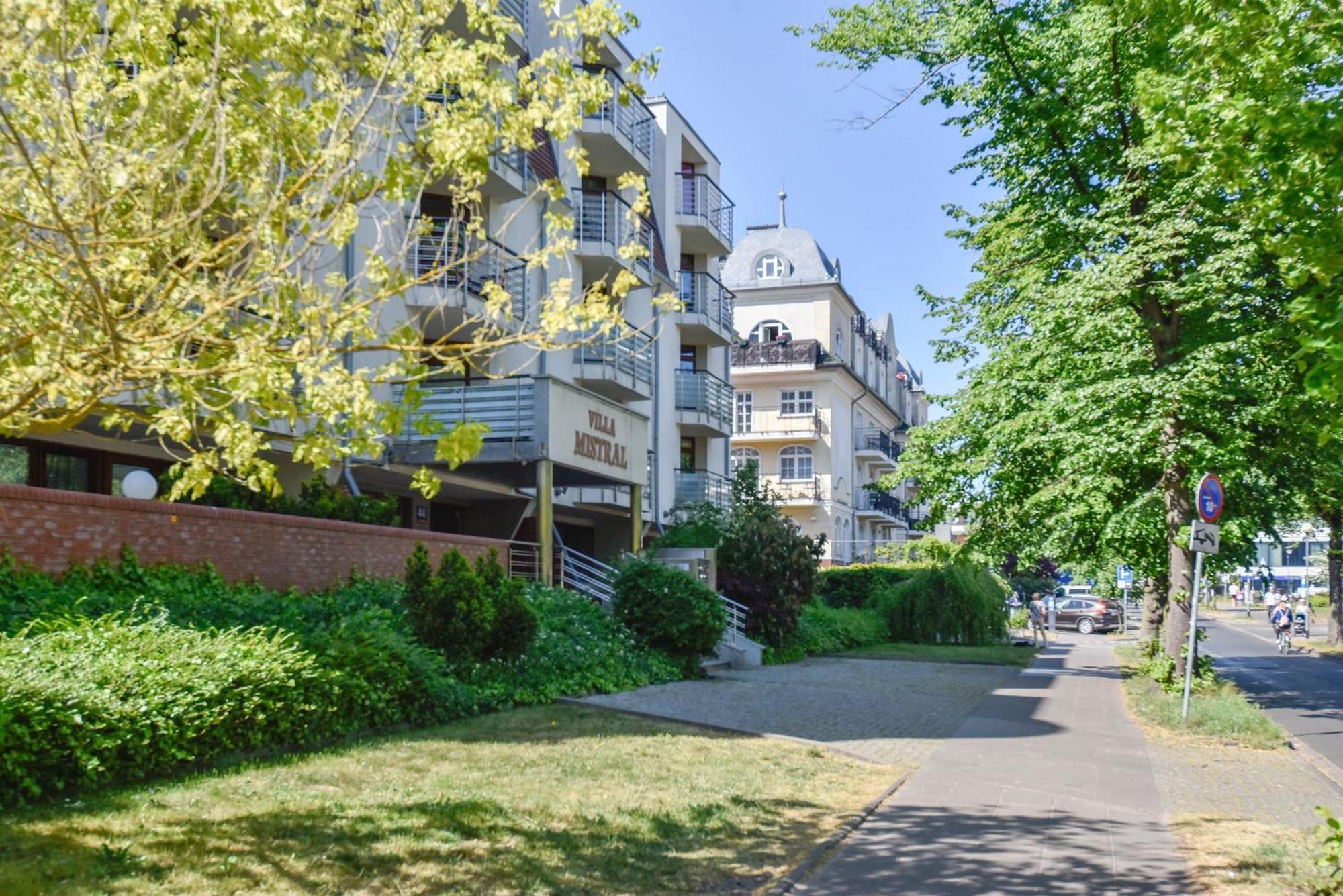Apartamenty Mistral Z Parkingiem - Promenada & Morze - Apartamenty Na Wyspie Świnoujście Esterno foto