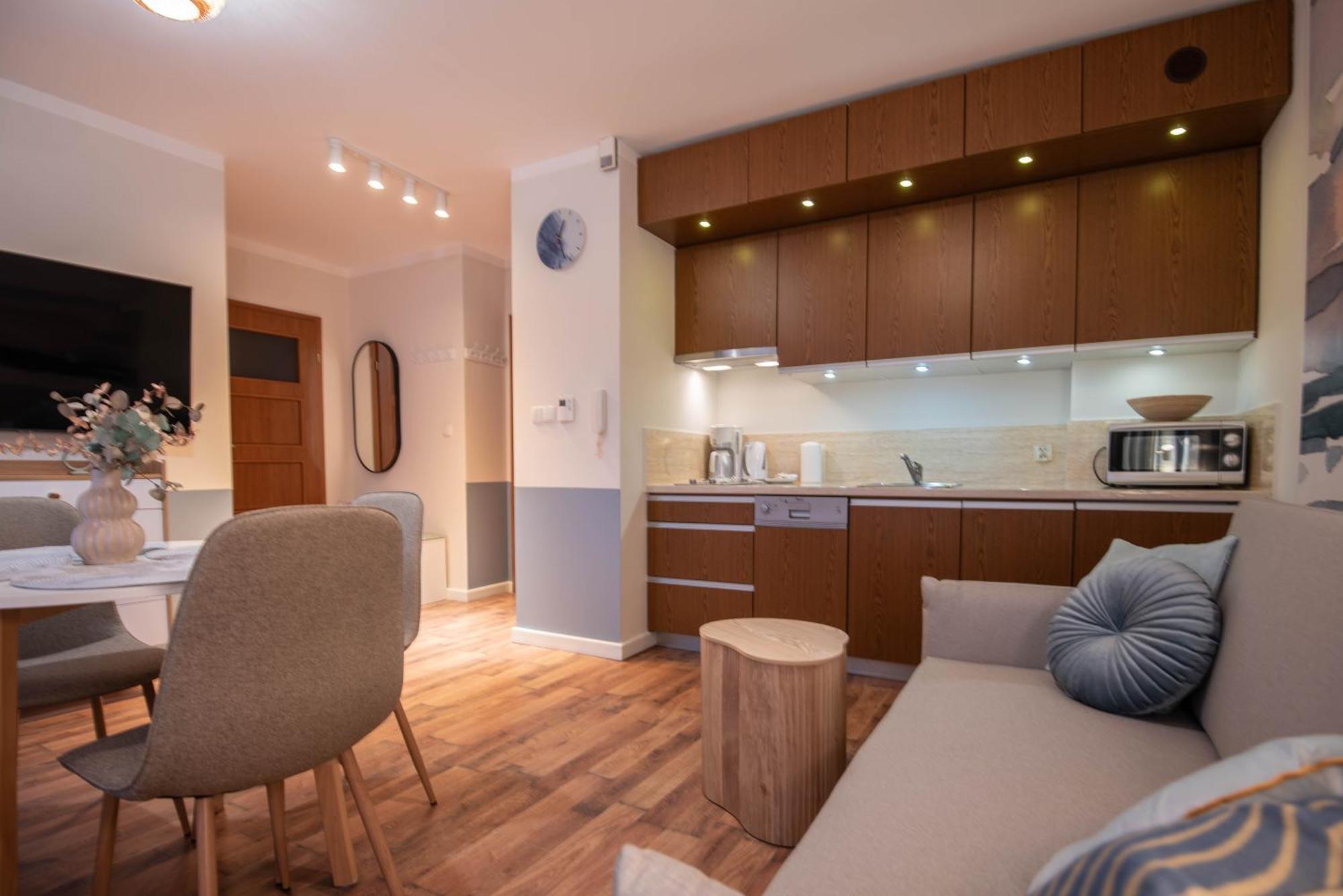 Apartamenty Mistral Z Parkingiem - Promenada & Morze - Apartamenty Na Wyspie Świnoujście Esterno foto